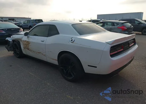 2019 Dodge Challenger Sxt z USA, uszkodzony, nr VIN 2C3CDZAG9KH668643